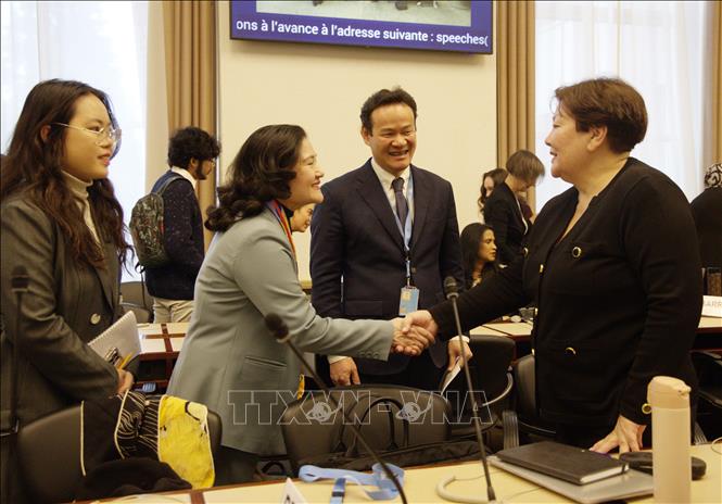 Thứ trưởng Bộ Nội vụ Nguyễn Thị Hà dẫn đầu đoàn đại biểu liên ngành Việt Nam bảo vệ Báo cáo quốc gia lần thứ 9 về thực thi CEDAW. Ảnh: Phạm Ngọc Ánh - Phóng viên TTXVN tại Thụy Sĩ