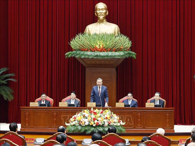 Tổng Bí thư Tô Lâm và các đồng chí lãnh đạo Đảng, Nhà nước tại cuộc gặp mặt. Ảnh: Thống Nhất – TTXVN