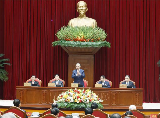 Tổng Bí thư Tô Lâm và các đồng chí lãnh đạo Đảng, Nhà nước tại cuộc gặp mặt. Ảnh: Thống Nhất – TTXVN