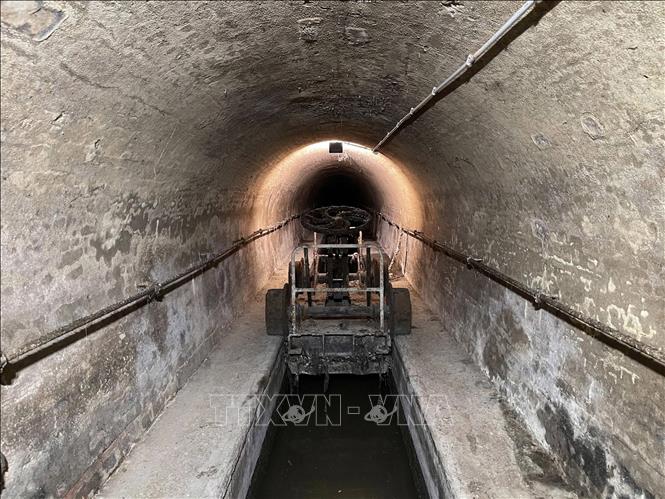 Trong lòng cống ngầm thoát nước tại Bảo tàng Cống ngầm Brussels. Ảnh: Hương Giang - PV TTXVN tại Bỉ