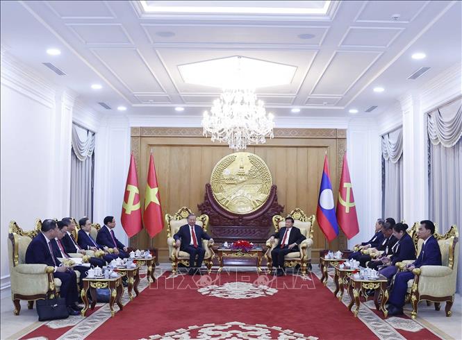 Tổng Bí thư Tô Lâm và Tổng Bí thư, Chủ tịch nước Lào Thongloun Sisoulith gặp hẹp. Ảnh: Thống Nhất – TTXVN