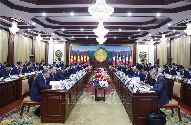 Tổng Bí thư Tô Lâm và Tổng Bí thư, Chủ tịch nước Lào Thongloun Sisoulith hội đàm. Ảnh: Thống Nhất – TTXVN	
