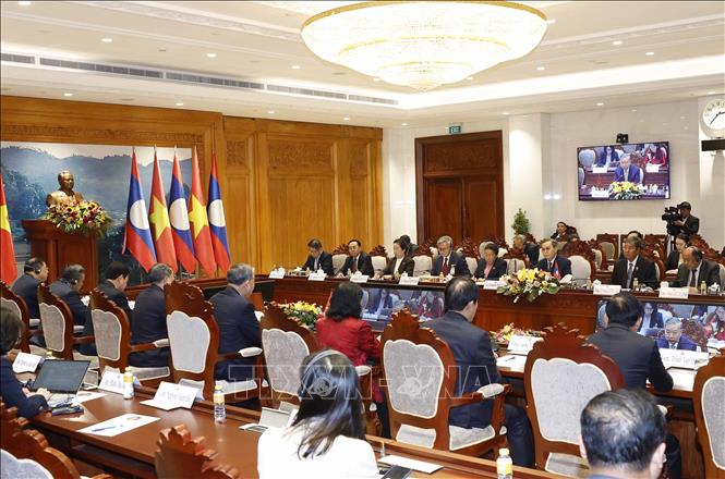 Tổng Bí thư Tô Lâm hội kiến Chủ tịch Quốc hội Lào Saysomphone Phomvihane. Ảnh: Thống Nhất – TTXVN