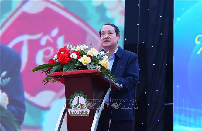 Ông Mai Văn Tuất, Chủ tịch Ủy ban Mặt trận Tổ quốc Việt Nam tỉnh Ninh Bình phát biểu khai mạc 