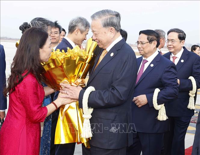 Lễ đón Tổng Bí thư Tô Lâm tại Sân bay Quốc tế Techo, Thủ đô Phnom Penh. Ảnh: Thống Nhất – TTXVN