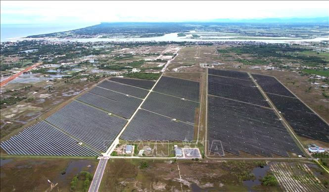 Theo Quy hoạch điện VIII, đến năm 2030, tổng công suất nguồn điện được quy hoạch trên địa bàn tỉnh đạt gần 13.000 MW, tạo cơ sở để Quảng Trị từng bước hình thành trung tâm năng lượng sạch của khu vực miền Trung. Ảnh: Nguyên Linh-TTXVN