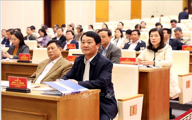 Bí thư Tỉnh ủy Tuyên Quang Hầu A Lềnh tham gia nghiên cứu, học tập quán triệt và triển khai thực hiện Nghị quyết Đại hội XIV của Đảng tại điểm cầu Trung tâm hội nghị tỉnh Tuyên Quang. Ảnh: Quang Cường - TTXVN