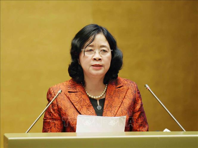 Đồng chí Bùi Thị Minh Hoài, Uỷ viên Bộ Chính trị, Bí thư Trung ương Đảng, Chủ tịch Uỷ ban Trung ương Mặt trận Tổ quốc Việt Nam giới thiệu Chuyên đề: 