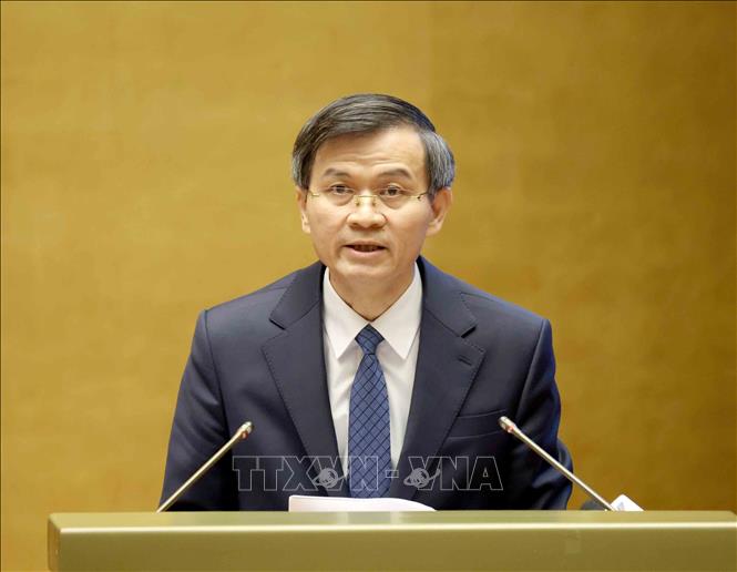 Đồng chí Đoàn Minh Huấn, Uỷ viên Bộ Chính trị, Giám đốc Học viện Chính trị Quốc gia Hồ Chí Minh giới thiệu Chuyên đề: 