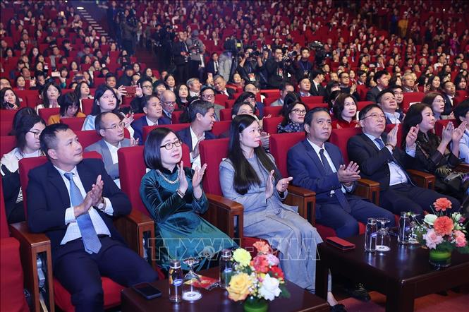 Đại biểu dự Chương trình nghệ thuật đặc biệt Xuân Quê hương 2026. Ảnh: Lâm Khánh - TTXVN