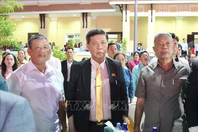 Chương trình Xuân Quê hương 2026 tại Campuchia quy tụ đông đảo khách mời là bà con kiều bào, doanh nghiệp, sinh viên Việt Nam sinh sống tại đất nước Chùa Tháp. Ảnh: Quang Anh – TTXVN tại Campuchia.