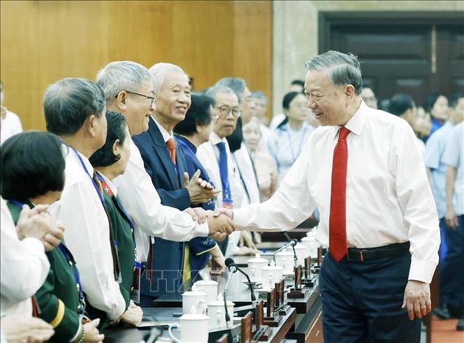 Tổng Bí thư Tô Lâm thăm, chúc Tết Đảng bộ, chính quyền và Nhân dân Thành phố Hồ Chí Minh. Ảnh: Thống Nhất – TTXVN