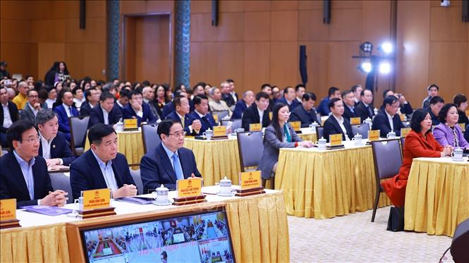 Thủ tướng Phạm Minh Chính và các đại biểu dự phát động hai phong trào thi đua. Ảnh: Dương Giang-TTXVN 