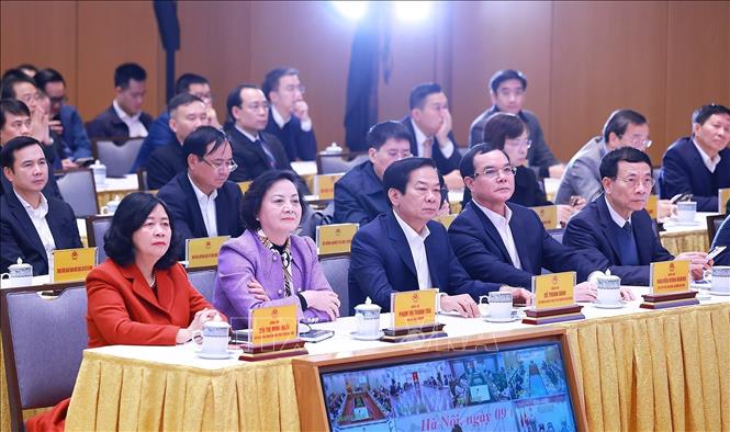 Các đại biểu dự lễ phát động hai phong trào thi đua. Ảnh: Dương Giang-TTXVN 
