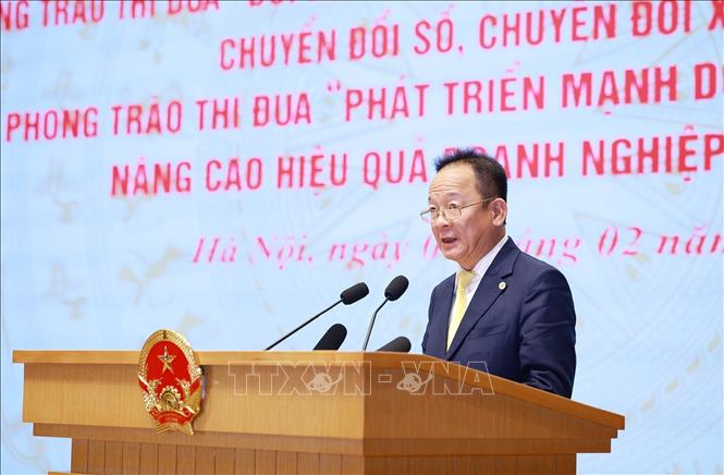 Ông Đỗ Quang Hiển, Chủ tịch Tập đoàn T&T, đại diện doanh nghiệp phát biểu hưởng ứng. Ảnh: Dương Giang-TTXVN 
