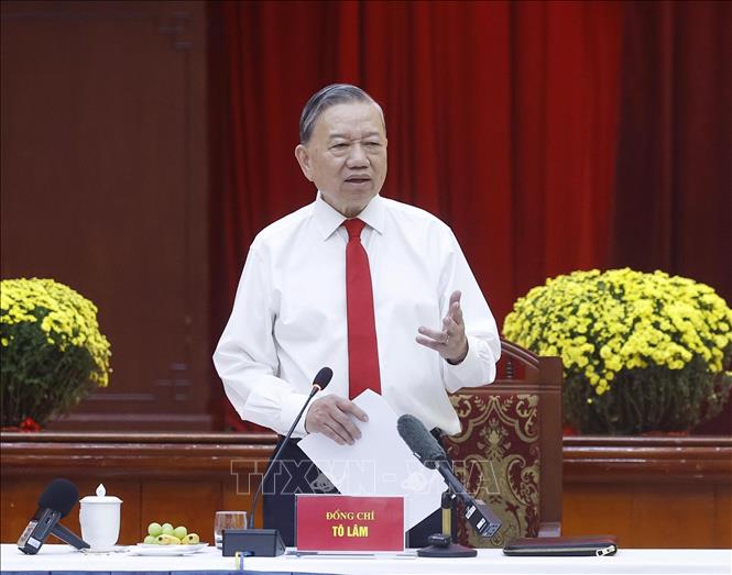 Tổng Bí thư Tô Lâm phát biểu tại buổi gặp mặt các đồng chí nguyên Uỷ viên Trung ương Đảng khu vực phía Nam nhân dịp đón Xuân Bính Ngọ 2026. Ảnh: Thống Nhất – TTXVN