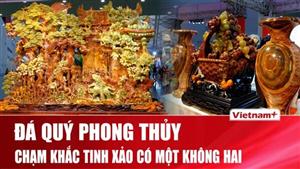 Những tác phẩm chạm khắc đá quý đẹp mê hồn tại Hội chợ Xuân 2026