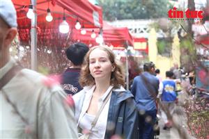 Chợ hoa xuân Hàng Lược, nơi giữ hồn Tết trong lòng phố cổ Hà Nội