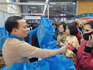 Khoảng 12 triệu lượt người lao động được chăm lo Tết 2026