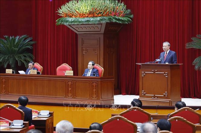 Tổng Bí thư Tô Lâm phát biểu tại cuộc gặp mặt thành viên Tiểu ban chuẩn bị Đại hội XIV của Đảng và Ban Chỉ đạo Tổng kết 40 năm đổi mới. Ảnh: Thống Nhất – TTXVN

