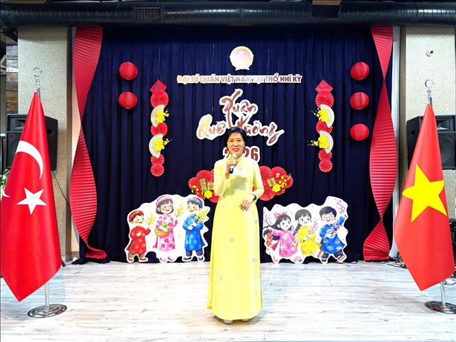 Đại sứ Việt Nam tại Thổ Nhĩ Kỳ Đặng Thị Thu Hà phát biểu tại sự kiện. Ảnh: TTXVN phát