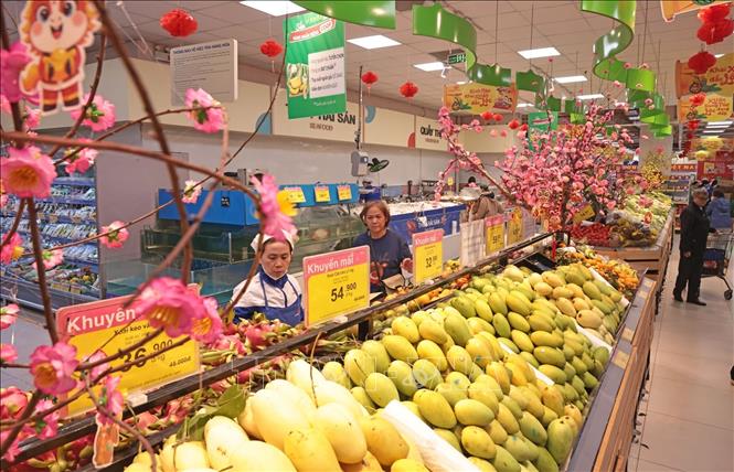 Sản phẩm OCOP bày bán tại Co.opmart Nguyễn Trãi, Hà Nội. Ảnh: Trần Việt - TTXVN