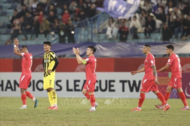 Quang Hải hoàn tất cú đúp trong trận đấu. Ảnh: Minh Quyết - TTXVN