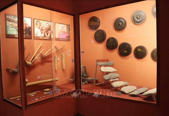 Bộ nhạc cụ truyền thống của đồng bào Raglai được trưng bày tại Bảo tàng tỉnh Khánh Hòa, cơ sở 2 (Phường Phan Rang). Ảnh tư liệu: Nguyễn Thành - TTXVN