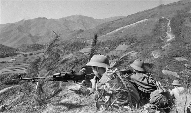 Chiến sĩ Đại đội 1, Tiểu đoàn 1, Đoàn M123 bộ đội Lạng Sơn chiến đấu dũng cảm, tiêu diệt hàng trăm tên địch tại đồi Không tên trong 2 ngày 17-18/2/1979. Ảnh: Long Sơn - TTXVN