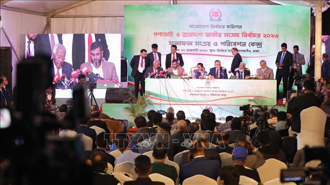 Ủy ban Bầu cử Bangladesh công bố kết quả sơ bộ cuộc tổng tuyển cử ngày 12/2/2026. Ảnh: THX/TTXVN