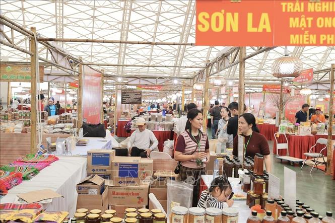 The Spring Fair 2026 achieves notable success, serving as a major platform for trade promotion, brand building and domestic consumption stimulus. VNA Photo: Minh Quyết 