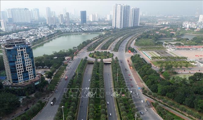 Hầm chui đại lộ Thăng Long các phương tiện lưu thông tốt cả hai chiều, sáng 14/2. Ảnh: Quốc Khánh - TTXVN