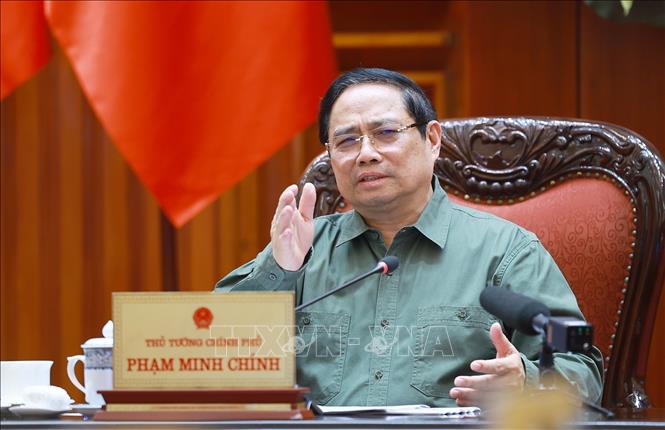 Prime Minister Pham Minh Chinh chairs the meeting. VNA Photo: Dương Giang