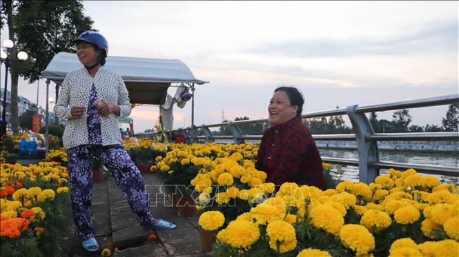 Chợ hoa Xà No rộn ràng mỗi dịp Tết đến. Ảnh: Hồng Thái - TTXVN