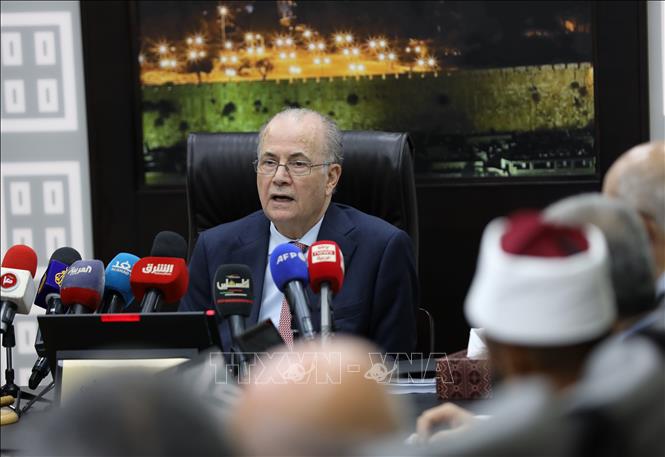 Thủ tướng Palestine Mohammad Mustafa tại cuộc họp ở Ramallah, Bờ Tây. Ảnh: THX/TTXVN
