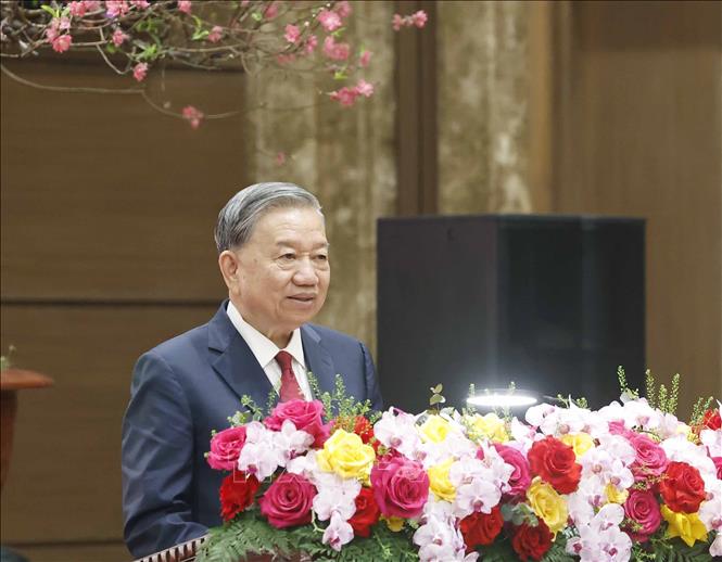 Tổng Bí thư Tô Lâm chúc Tết Đảng bộ, chính quyền và Nhân dân Thủ đô Hà Nội. Ảnh: Thống Nhất – TTXVN