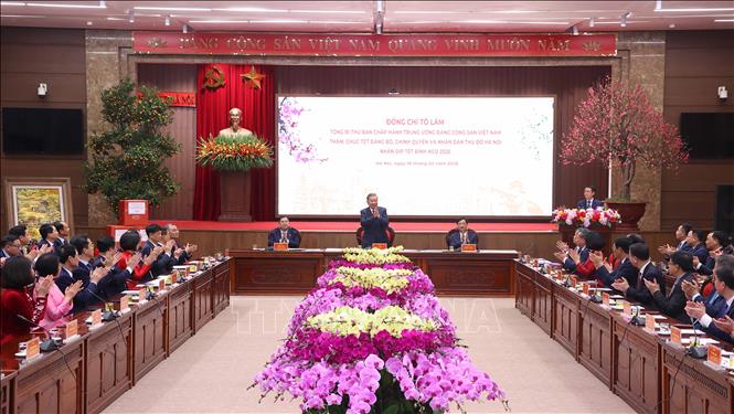 Tổng Bí thư Tô Lâm phát biểu chúc Tết Đảng bộ, chính quyền và Nhân dân Hà Nội. Ảnh: Văn Điệp – TTXVN