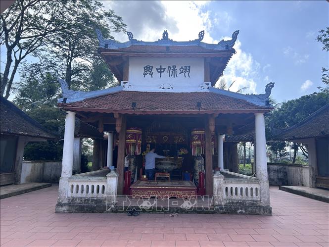 Xã Kim Bảng xác định, đền Bạch Mã sẽ được kết nối với các điểm đến như khu du lịch HDT, đảo chè, Cửa khẩu Thanh Thủy… hình thành chuỗi du lịch sinh thái kết hợp lịch sử – tâm linh, tạo nên hành trình trải nghiệm đa dạng cho du khách. Ảnh: Bích Huệ - TTXVN