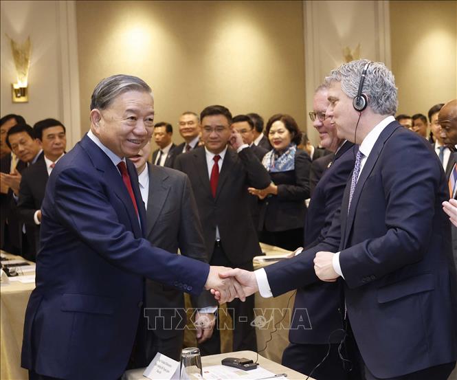 Tổng Bí thư Tô Lâm đến dự lễ ký và trao các hợp đồng và thoả thuận hợp tác giữa Việt Nam và Hoa Kỳ. Ảnh: Thống Nhất – TTXVN