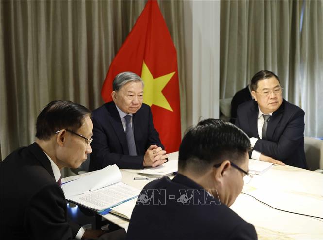 Tổng Bí thư Tô Lâm điện đàm với Thượng nghị sĩ Hoa Kỳ Bill Hagerty. Ảnh: Thống Nhất – TTXVN