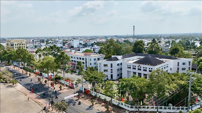 Đô thị Châu Đốc, An Giang có cơ hội bứt phá khi các dự án cao tốc, cửa khẩu và hạ tầng logistics đồng loạt được triển khai. Ảnh: Thanh Sang-TTXVN