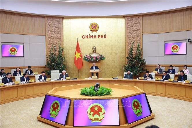 Thủ tướng Phạm Minh Chính chủ trì họp đánh giá tình hình Tết Nguyên đán Bính Ngọ. Ảnh: Dương Giang-TTXVN 
