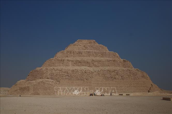 Kim tự tháp Saqqara. Ảnh: Hoàng Nhật - PV TTXVN tại Ai Cập