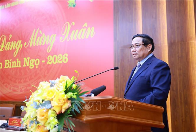 Thủ tướng Phạm Minh Chính phát biểu khi đến thăm, làm việc với Viện Hàn lâm Khoa học và Công nghệ Việt Nam. Ảnh: Dương Giang-TTXVN