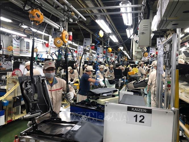 Production at the Toyota Boshoku Hanoi Co. Ltd., a Japanese-invested automotive interior manufacturer. VNA Photo: Minh Nghĩa