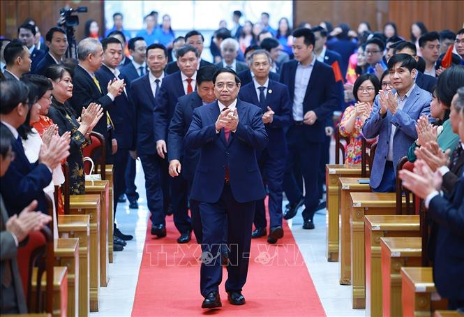 Thủ tướng Phạm Minh Chính đến thăm và làm việc với Viện Hàn lâm Khoa học và Xã hội Việt Nam. Ảnh: Dương Giang-TTXVN 