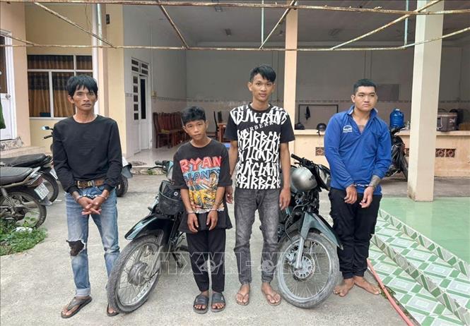 Các đối tượng Chí Hoà, Đức Hoà, Khoa và Chơn (ảnh từ trái qua). Ảnh: TTXVN phát
