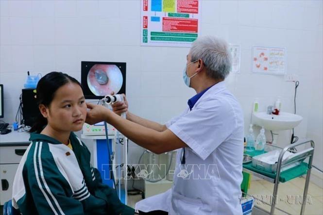 Nhờ có bảo hiểm y tế, người dân huyện vùng cao Văn Chấn (Yên Bái) được tiếp cận các dịch vụ khám chữa bệnh hiện đại ngay tại Trung tâm Y tế huyện, tháng 11/2023. Ảnh: Việt Dũng - TTXVN