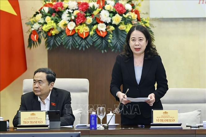 Phó Chủ tịch nước Võ Thị Ánh Xuân, Phó Chủ tịch Hội đồng bầu cử Quốc gia phát biểu. Ảnh: Doãn Tấn - TTXVN
