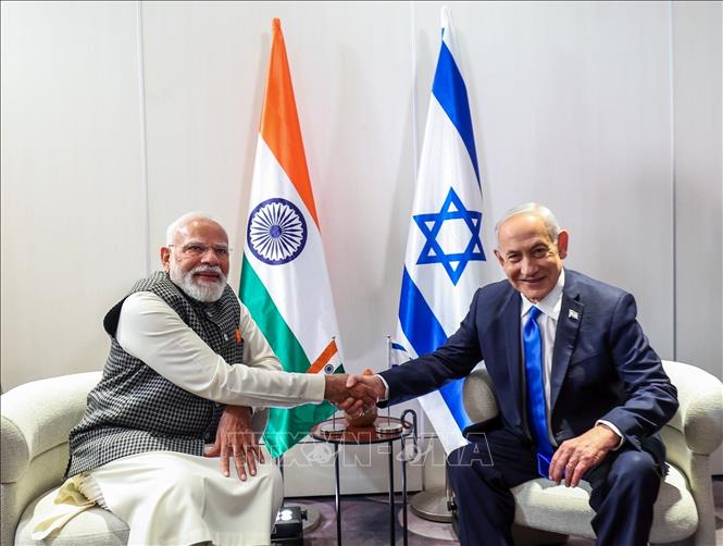 Thủ tướng Israel Benjamin Netanyahu và Thủ tướng Ấn Độ Narendra Modi tại cuộc gặp ở Tel Aviv ngày 25/2/2026. Ảnh: ANI/TTXVN